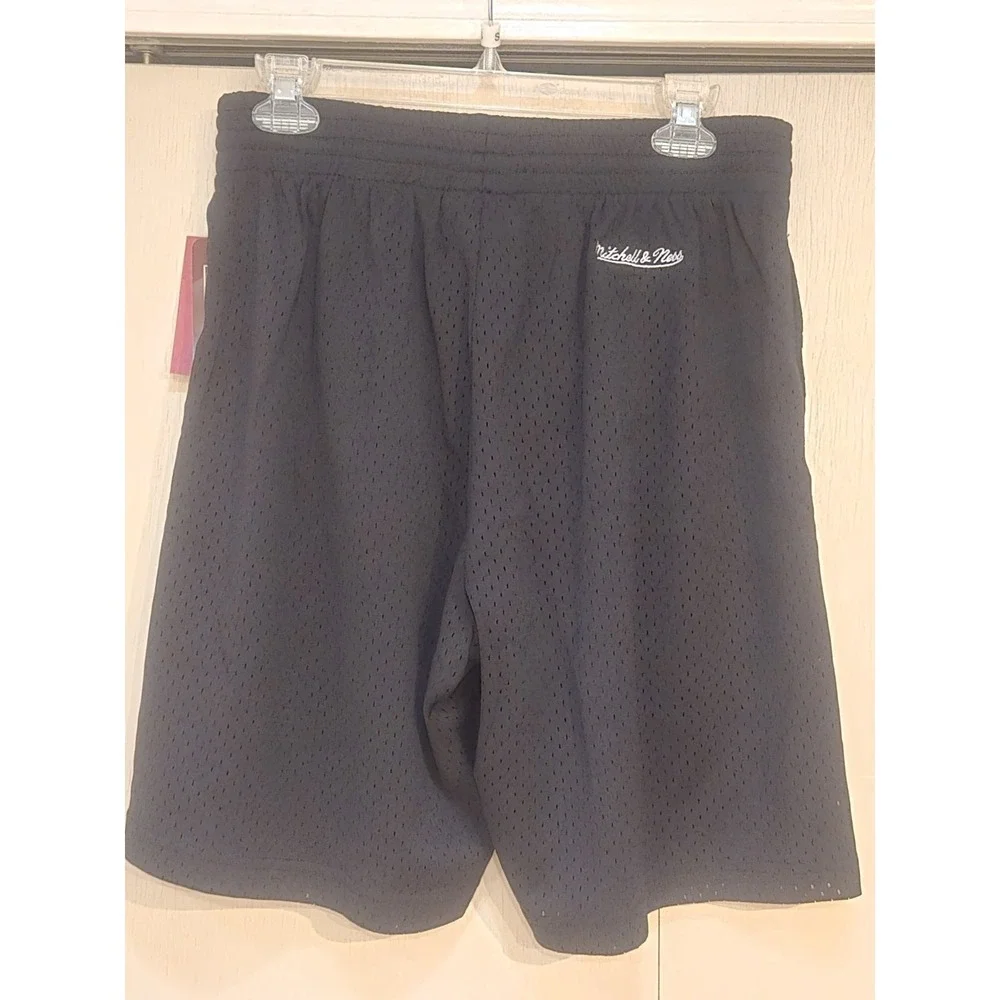 Mitchell & Ness x Joe Freshgoods Chicago Bulls Good Old Days Mesh Shorts...